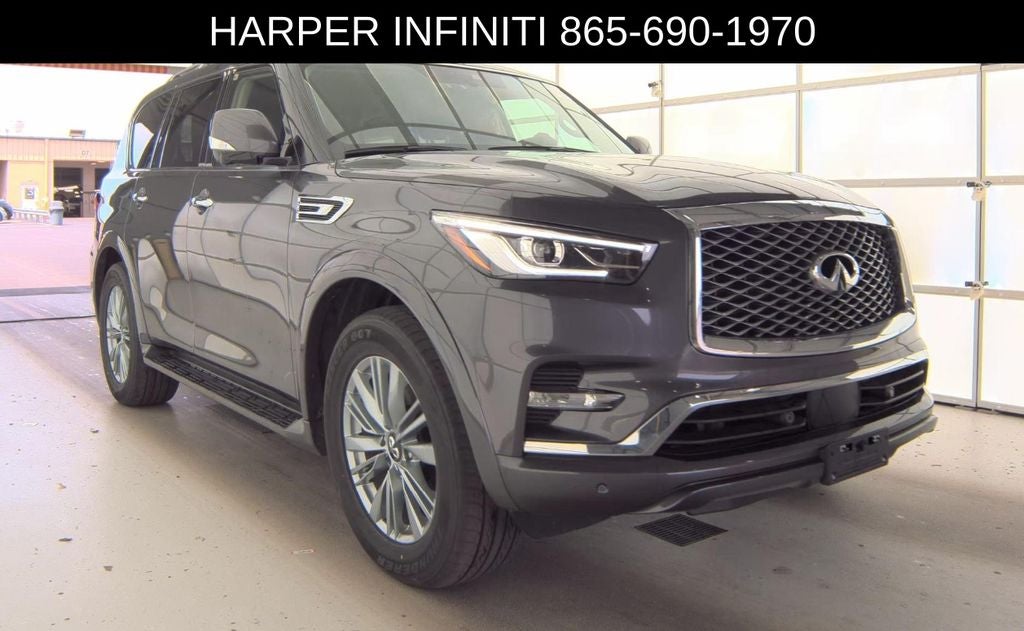 2024 INFINITI QX80 LUXE