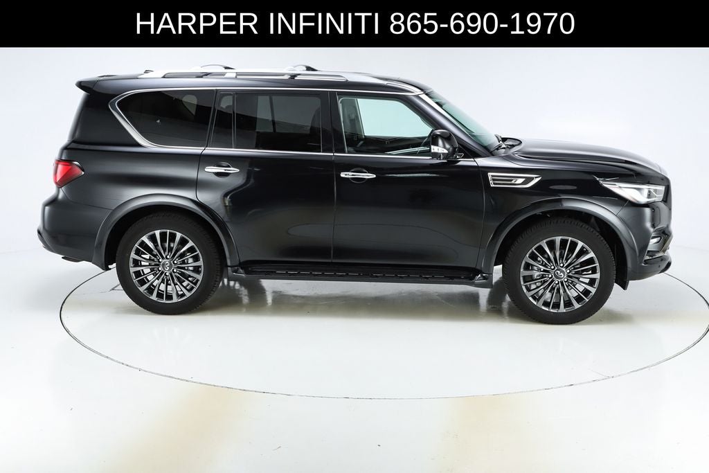 2024 INFINITI QX80 Premium Select