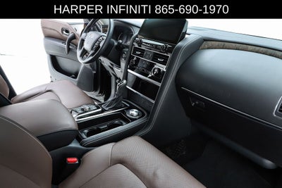 2024 INFINITI QX80 Premium Select