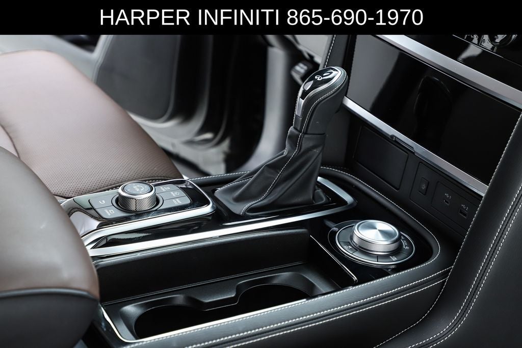 2024 INFINITI QX80 Premium Select