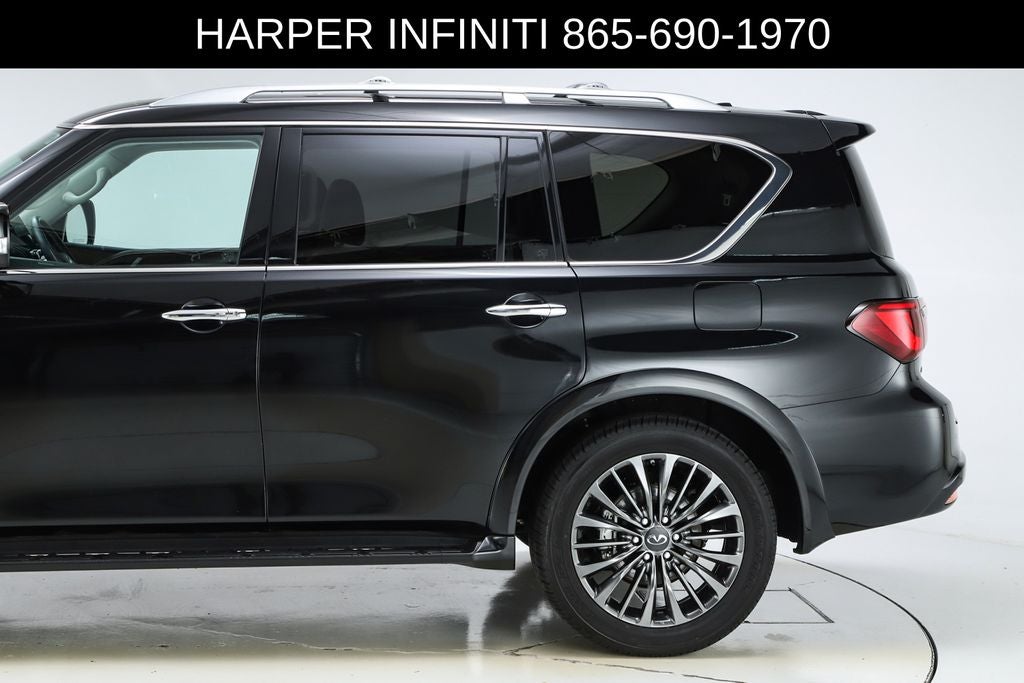 2024 INFINITI QX80 Premium Select