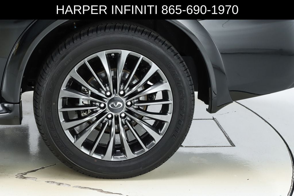 2024 INFINITI QX80 Premium Select