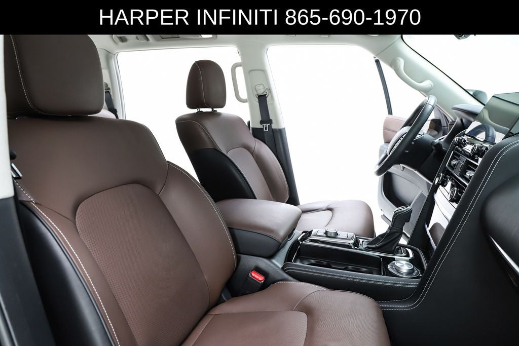 2024 INFINITI QX80 Premium Select