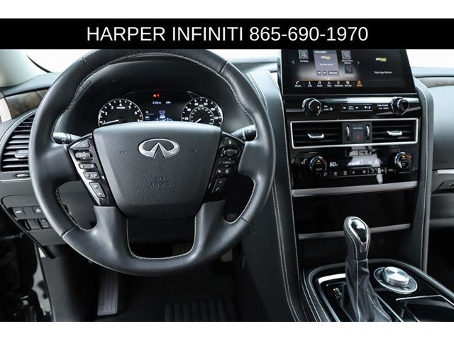 2024 INFINITI QX80 Premium Select