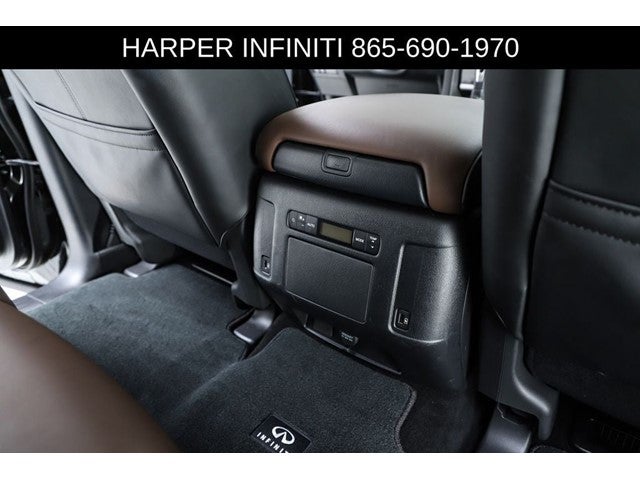 2024 INFINITI QX80 Premium Select