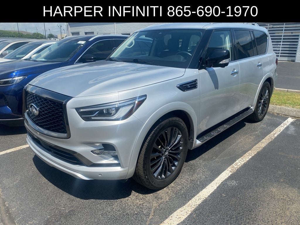 2021 INFINITI QX80 Premium Select