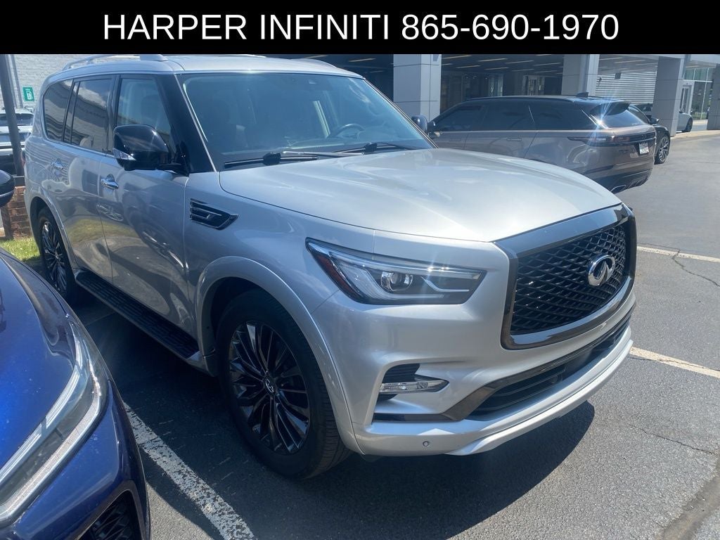 2021 INFINITI QX80 Premium Select
