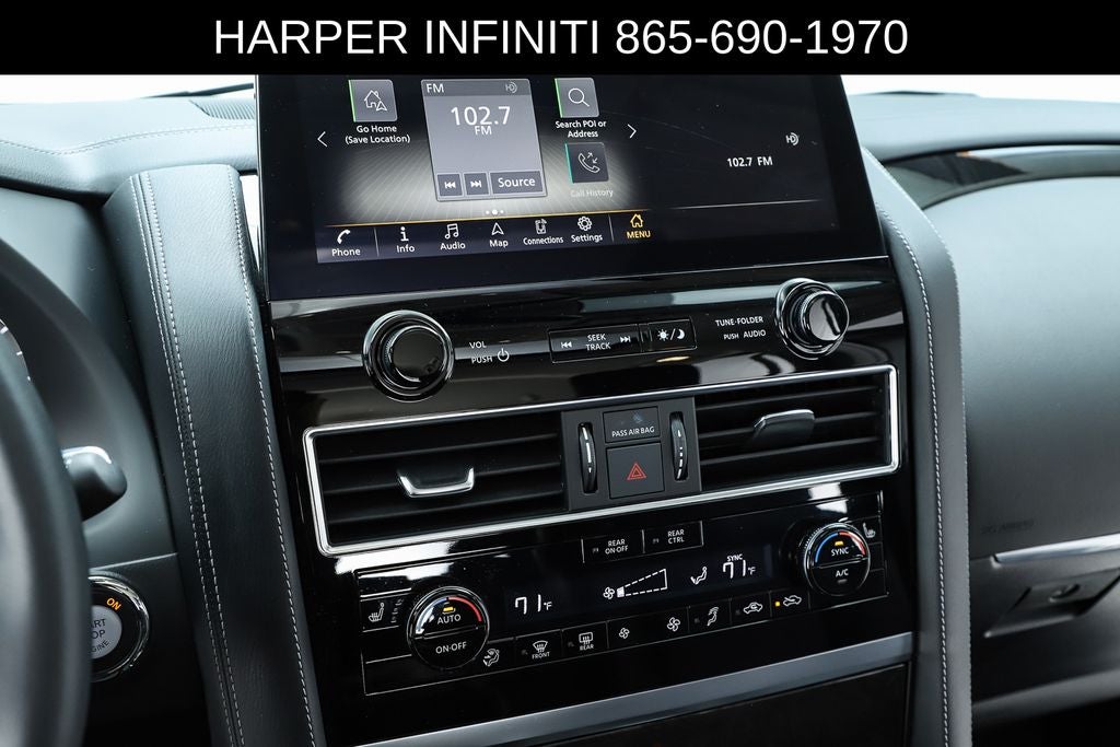 2023 INFINITI QX80 LUXE