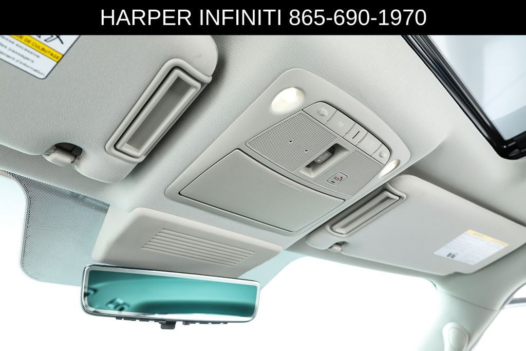 2023 INFINITI QX80 LUXE