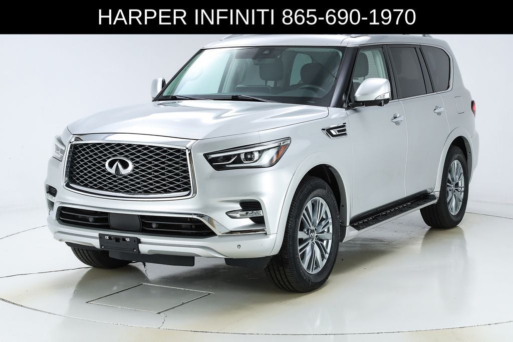 2023 INFINITI QX80 LUXE