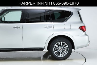 2023 INFINITI QX80 LUXE