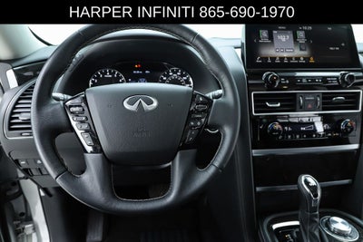 2023 INFINITI QX80 LUXE