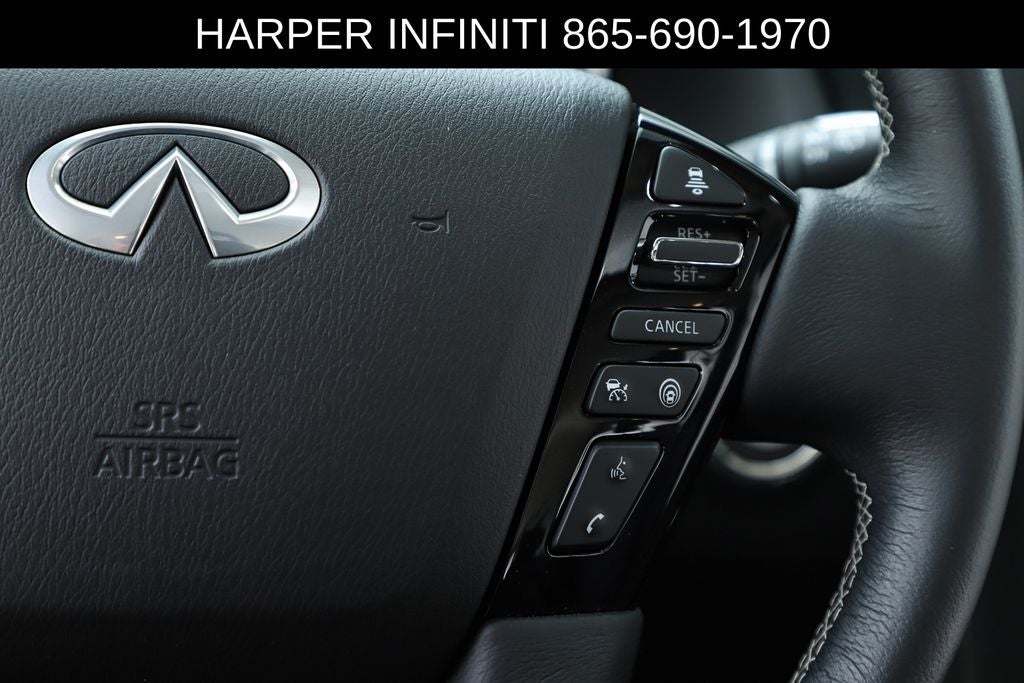 2023 INFINITI QX80 LUXE