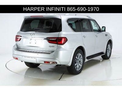 2023 INFINITI QX80 LUXE