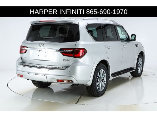 2023 INFINITI QX80 LUXE
