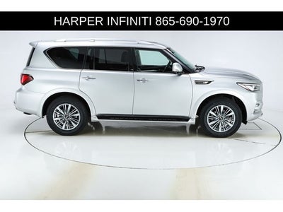2023 INFINITI QX80 LUXE
