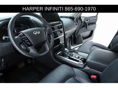 2023 INFINITI QX80 LUXE