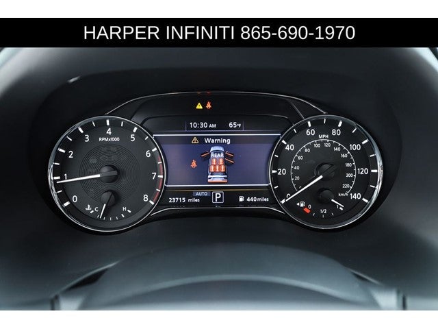 2023 INFINITI QX80 LUXE