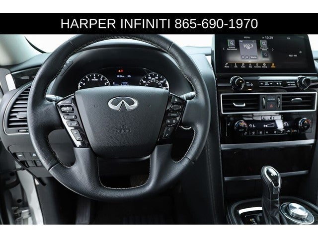 2023 INFINITI QX80 LUXE