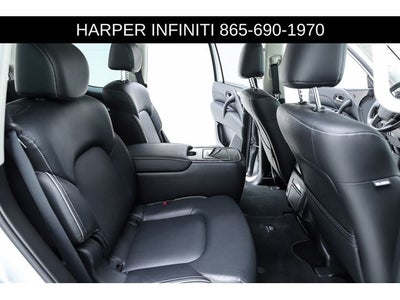 2023 INFINITI QX80 LUXE