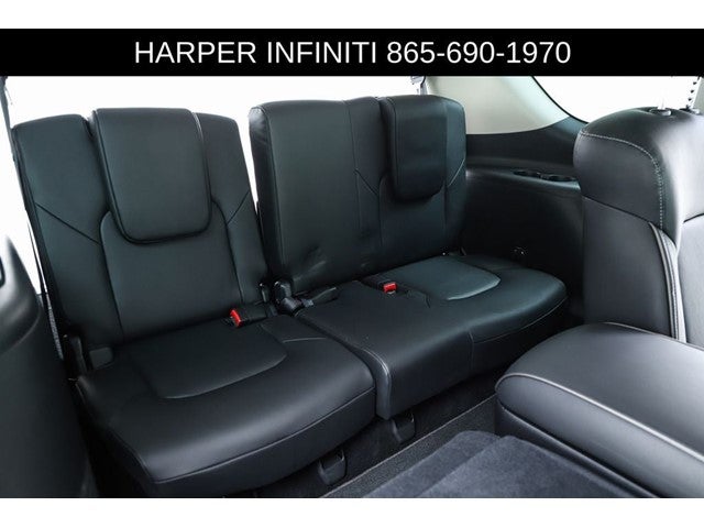 2023 INFINITI QX80 LUXE