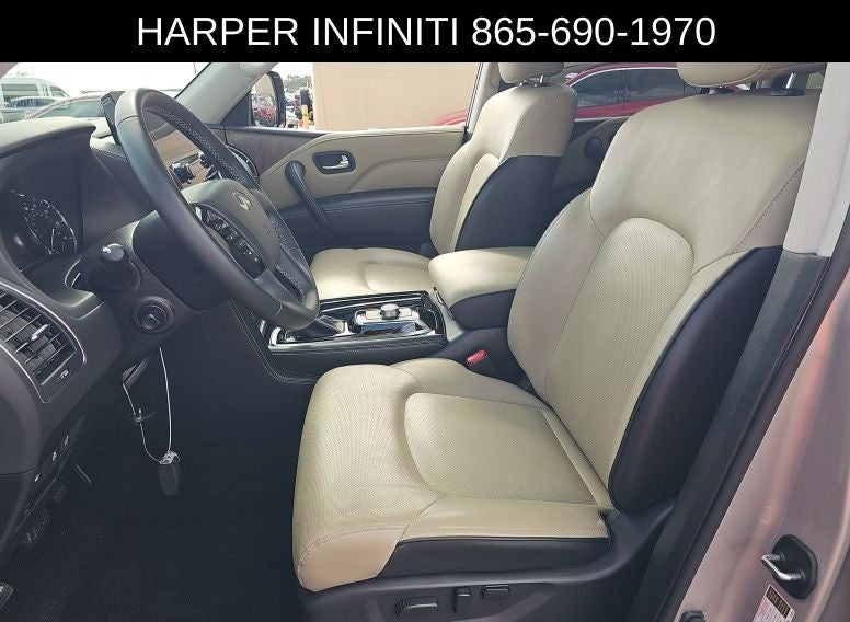 2023 INFINITI QX80 Premium Select
