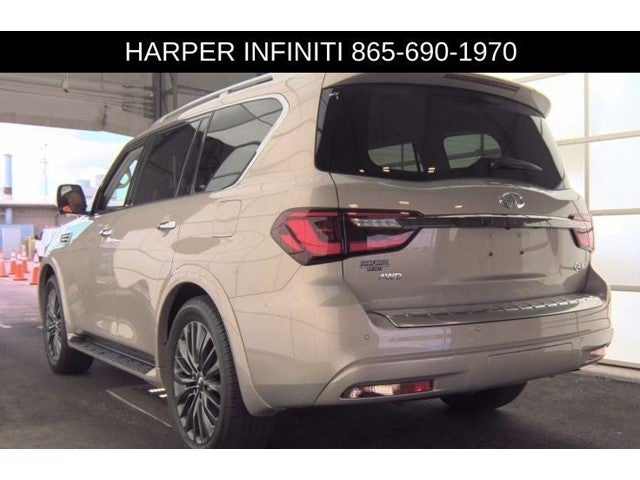 2023 INFINITI QX80 Premium Select