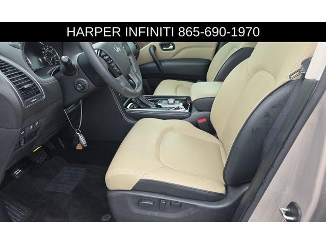 2024 INFINITI QX80 Premium Select