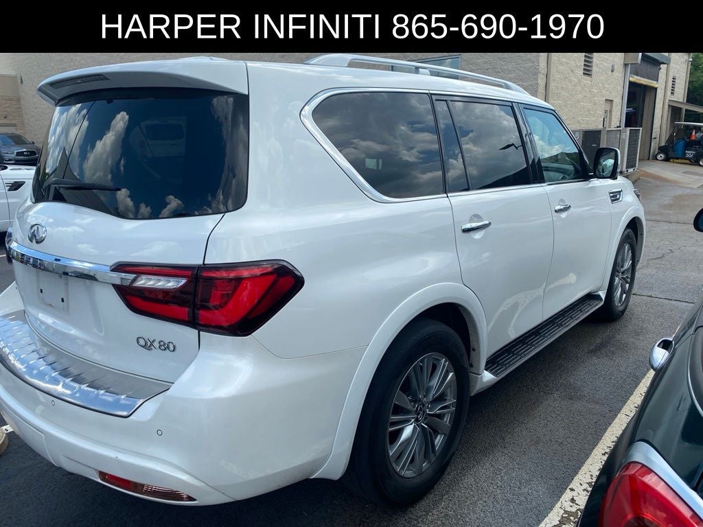 2021 INFINITI QX80 LUXE