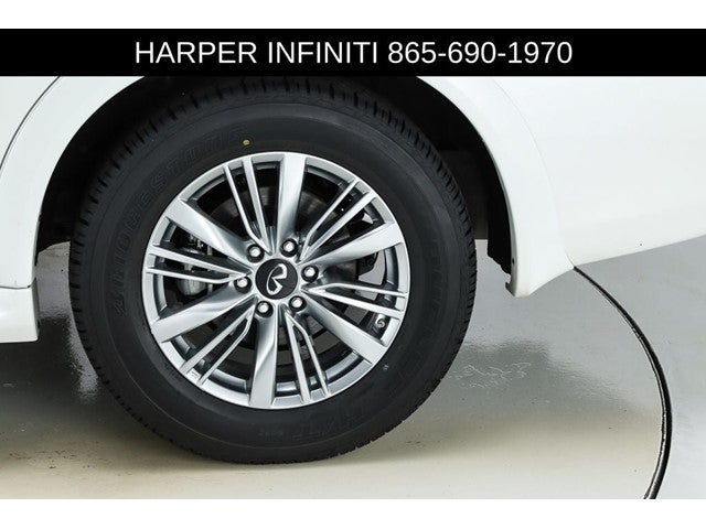 2021 INFINITI QX80 LUXE
