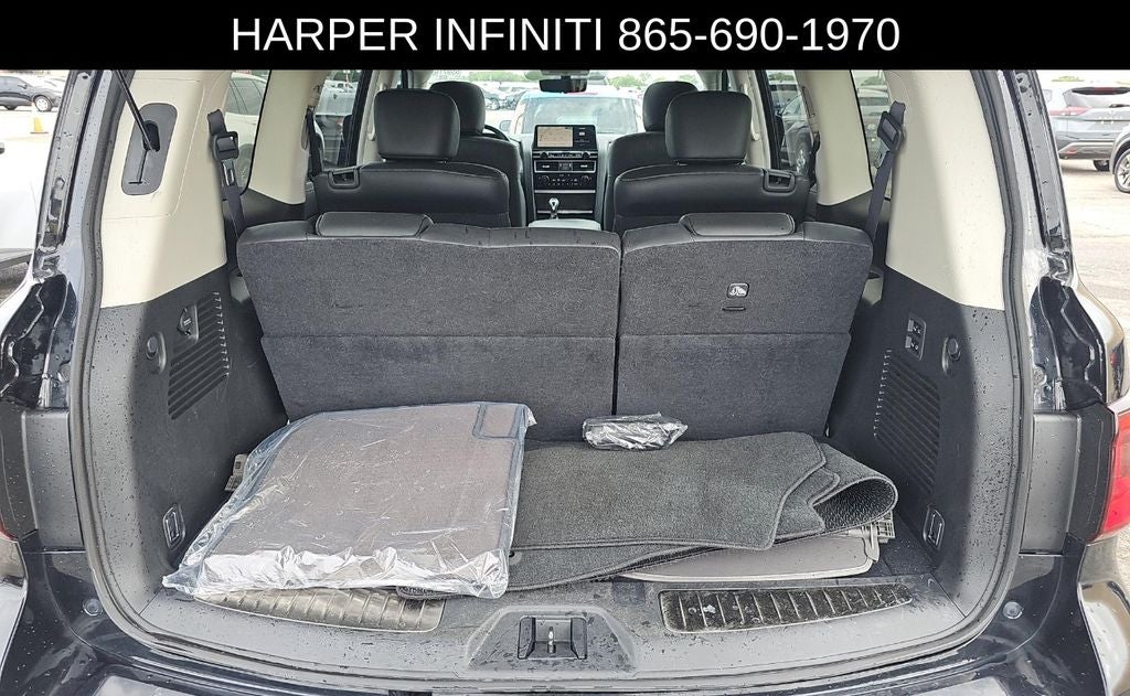 2024 INFINITI QX80 LUXE