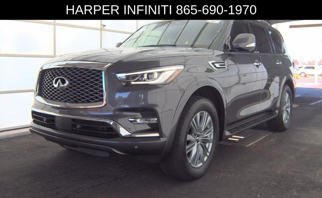 2024 INFINITI QX80 LUXE