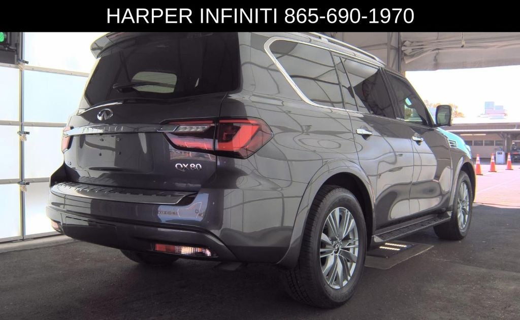 2024 INFINITI QX80 LUXE
