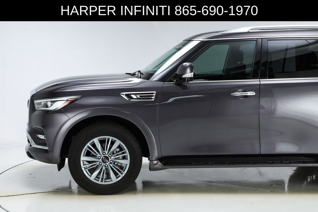 2024 INFINITI QX80 LUXE