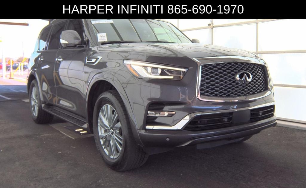 2024 INFINITI QX80 LUXE