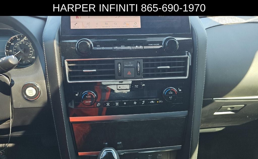 2024 INFINITI QX80 LUXE