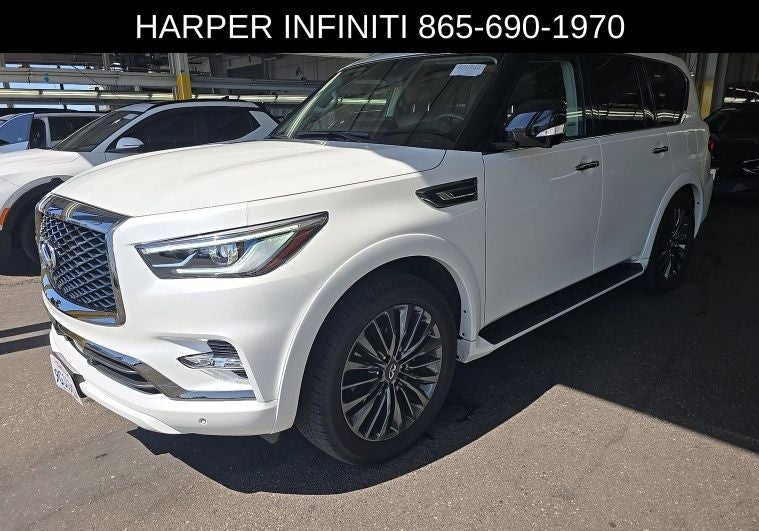 2023 INFINITI QX80 Premium Select