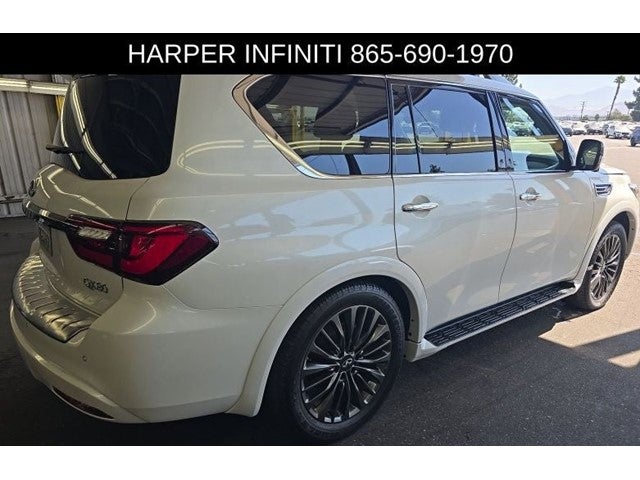 2023 INFINITI QX80 Premium Select