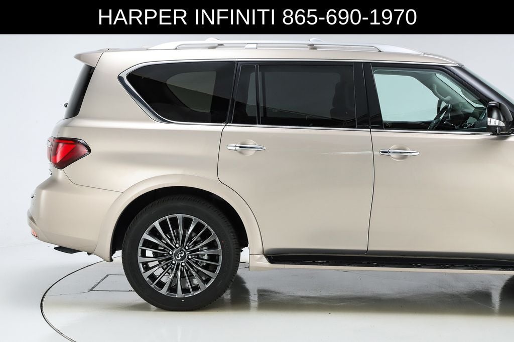 2024 INFINITI QX80 Premium Select