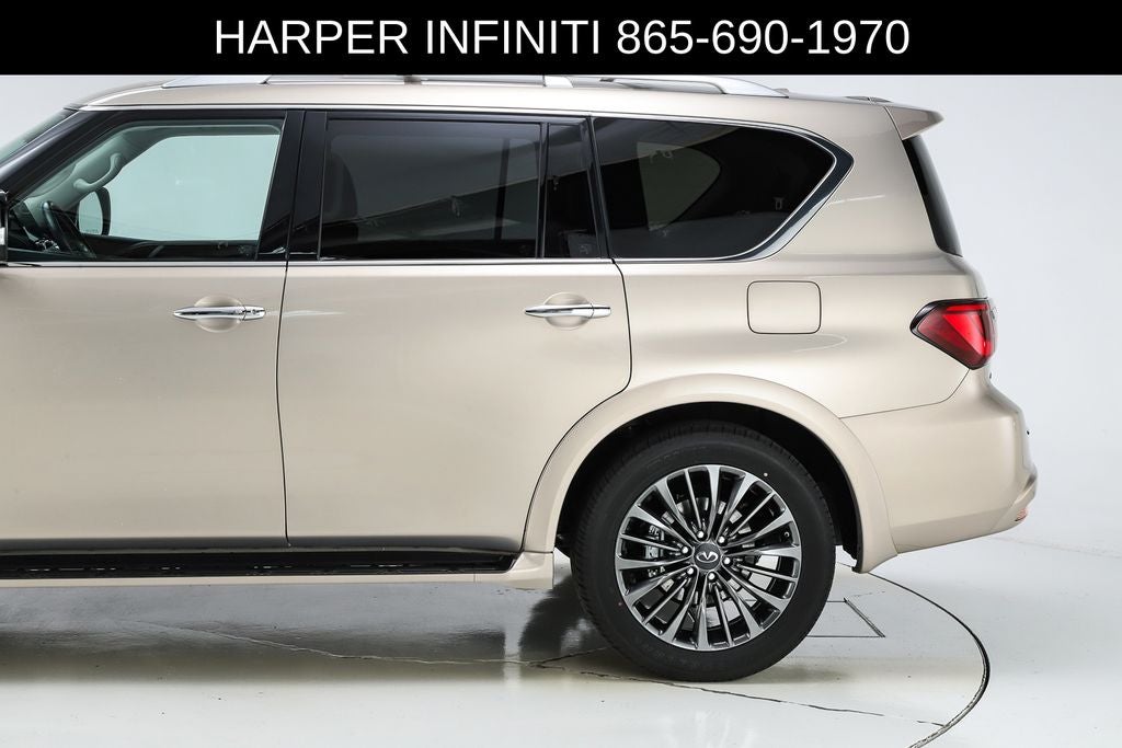 2024 INFINITI QX80 Premium Select