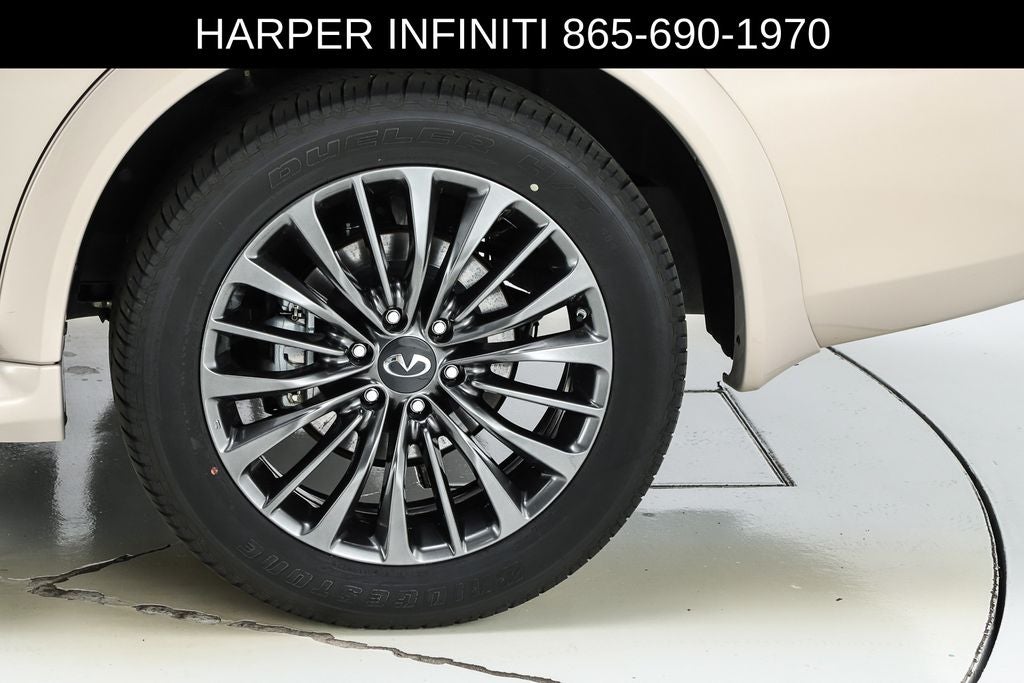 2024 INFINITI QX80 Premium Select