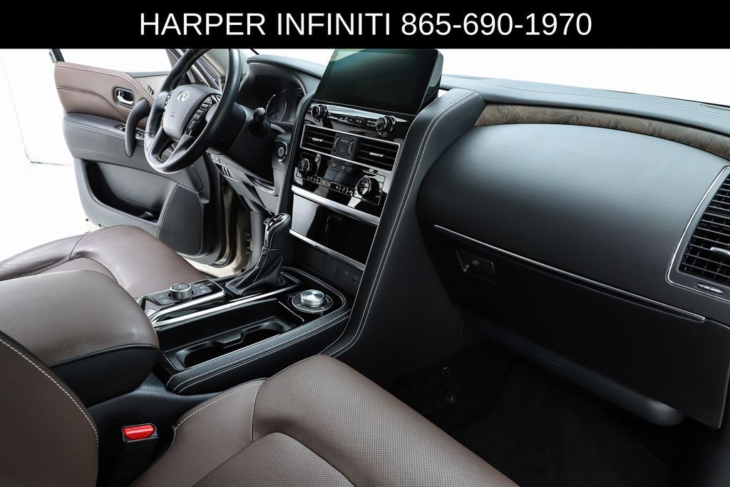 2024 INFINITI QX80 Premium Select