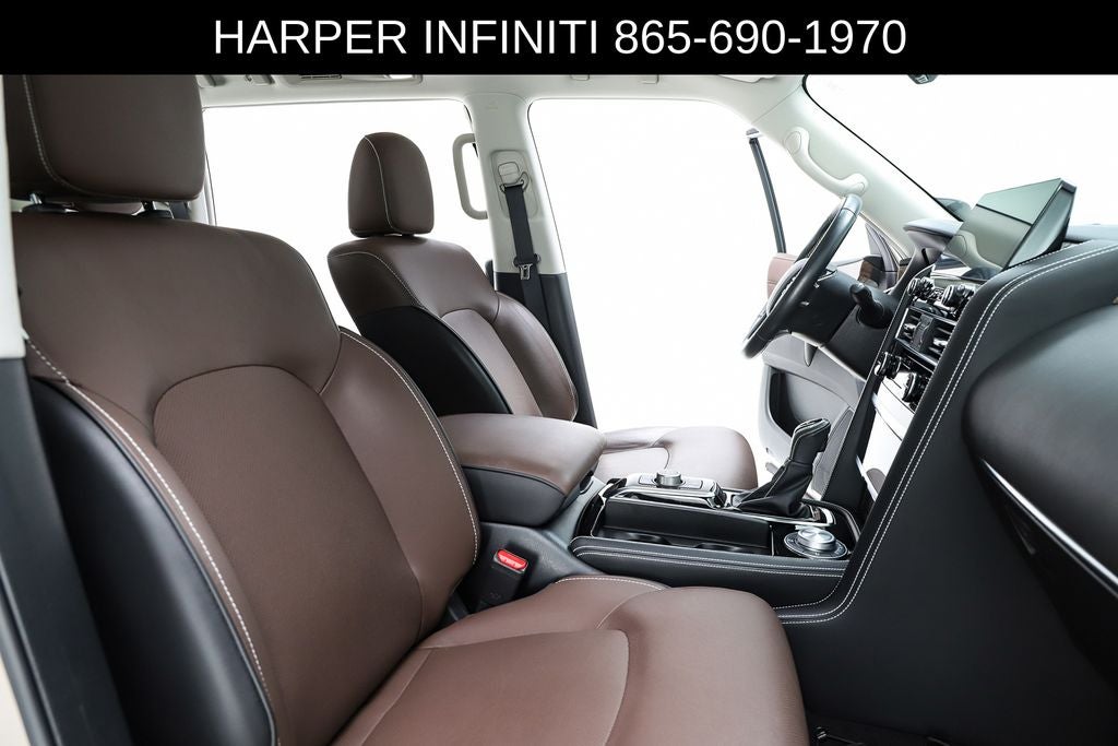2024 INFINITI QX80 Premium Select