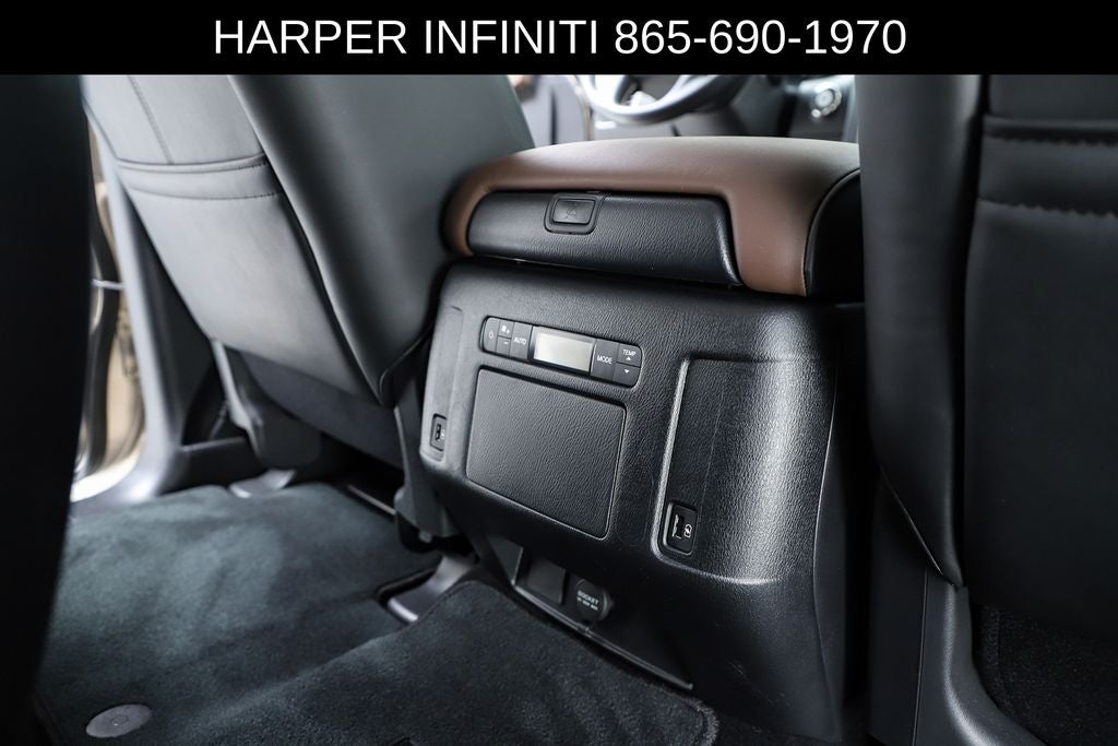 2024 INFINITI QX80 Premium Select