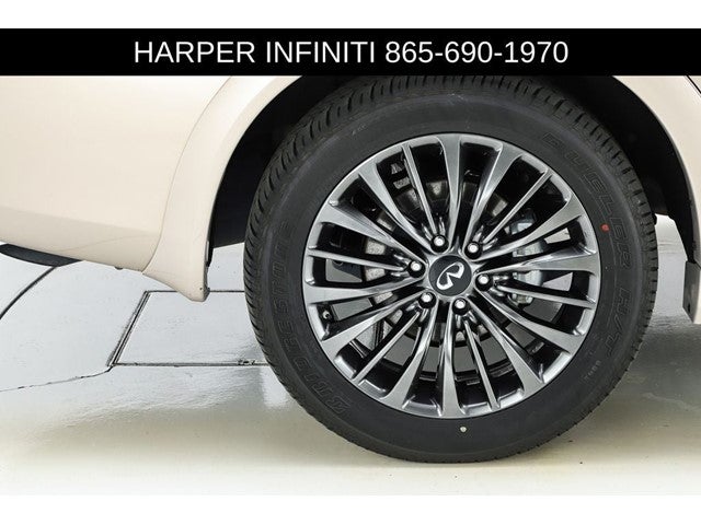 2024 INFINITI QX80 Premium Select