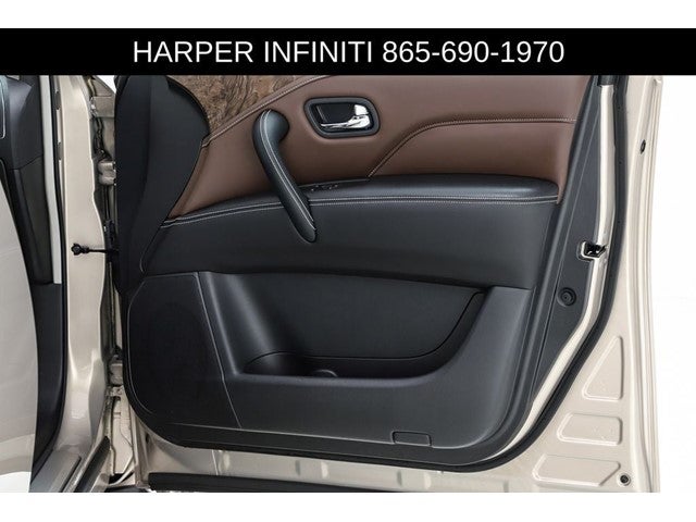 2024 INFINITI QX80 Premium Select
