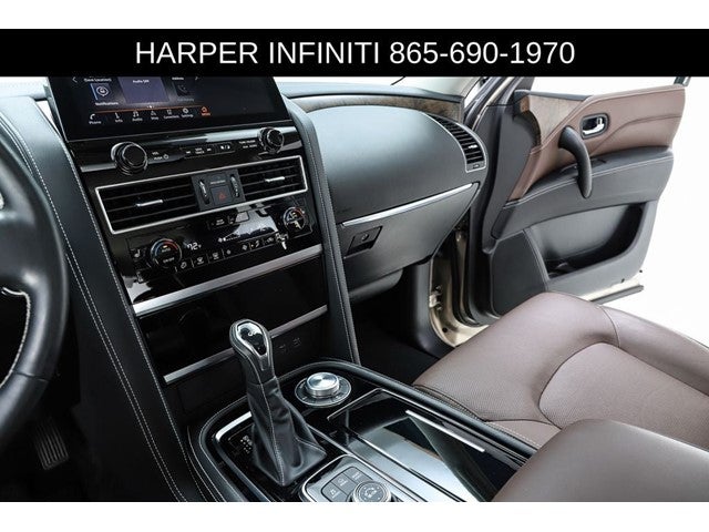2024 INFINITI QX80 Premium Select