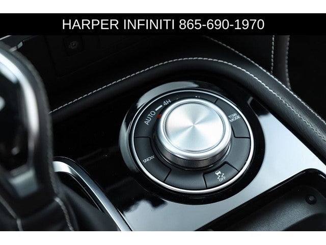 2024 INFINITI QX80 Premium Select