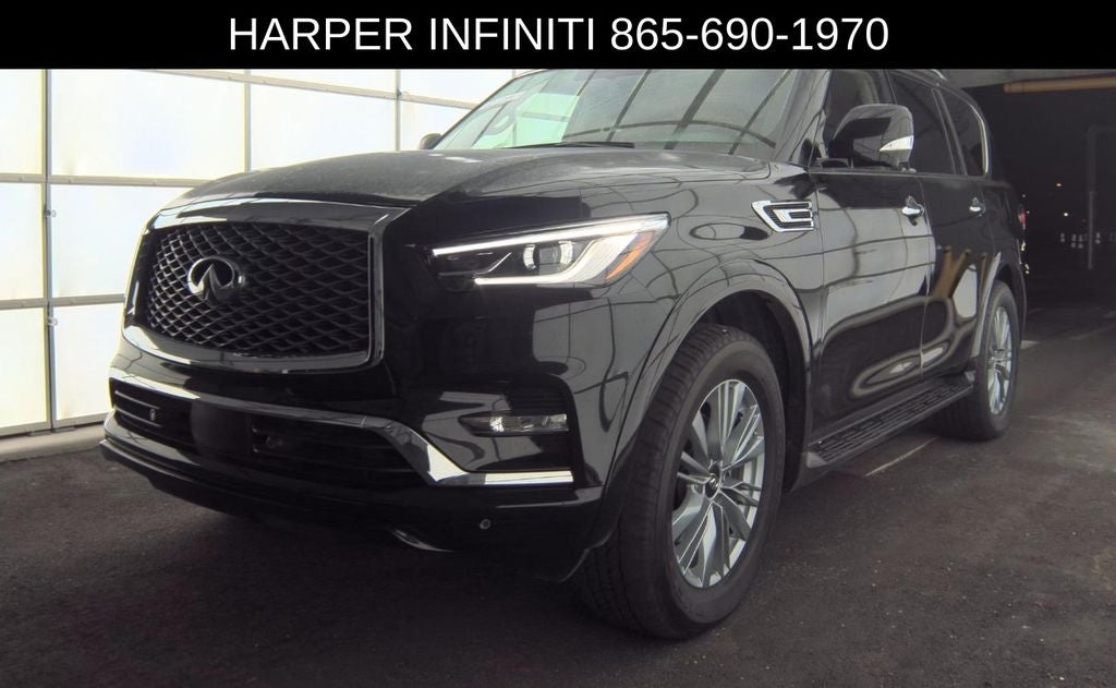 2024 INFINITI QX80 LUXE