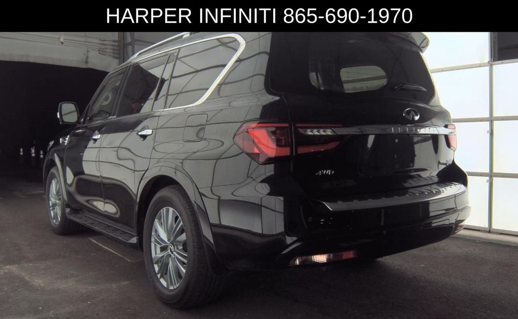2024 INFINITI QX80 LUXE